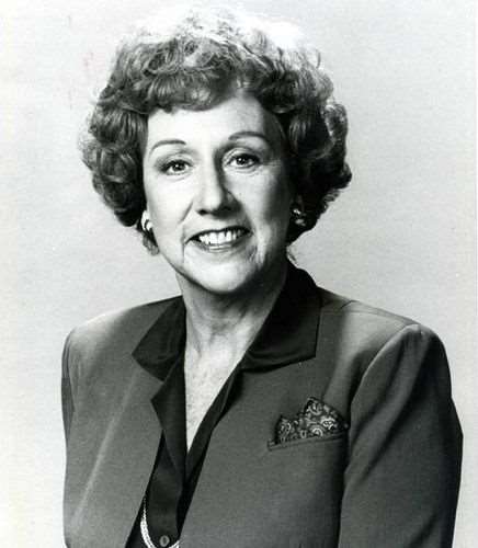 Jean Stapleton Birthday, Real Name, Age, Weight, Height, Family, Facts ...