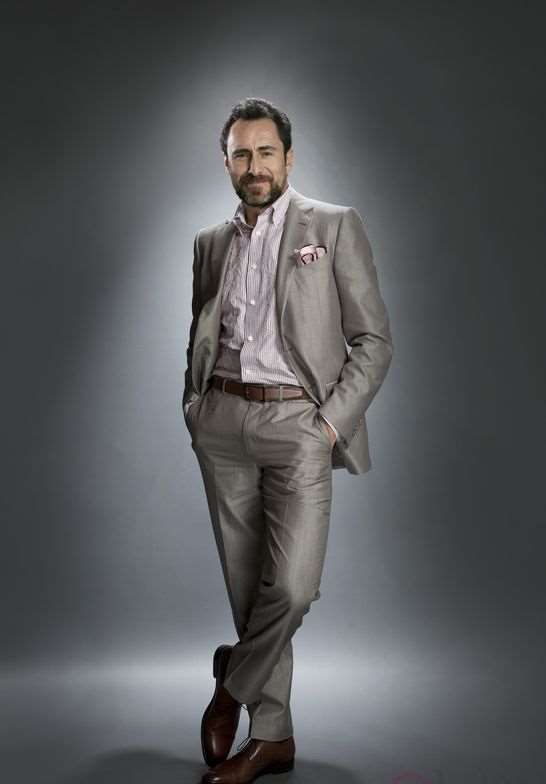 Demian Bichir