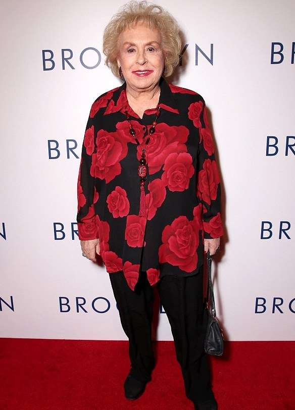 Doris Roberts