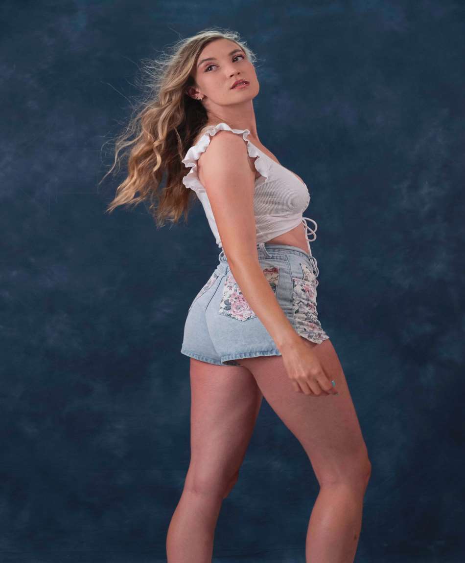 Stephanie Heiner Birthday, Real Name, Age, Weight, Height, Family, Facts, Contact Details