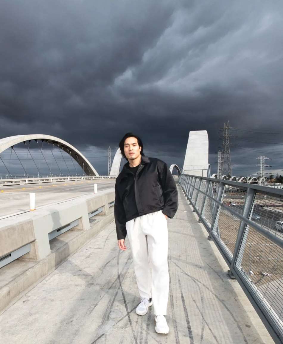 Desmond Chiam