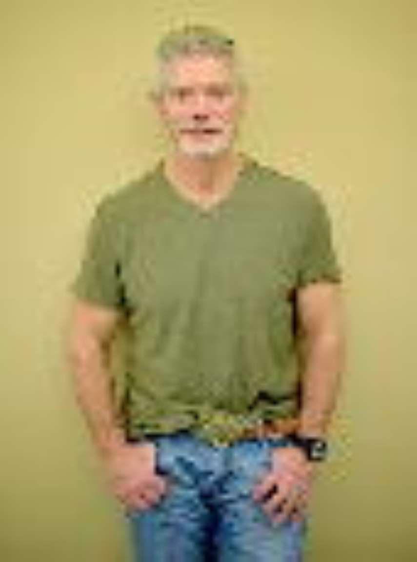 Stephen Lang