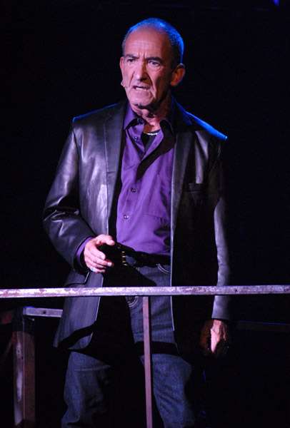Barry Dennen