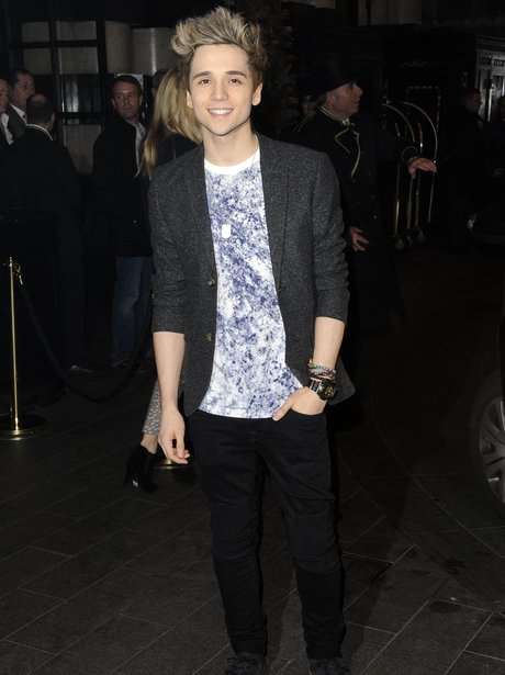 Elyar Fox