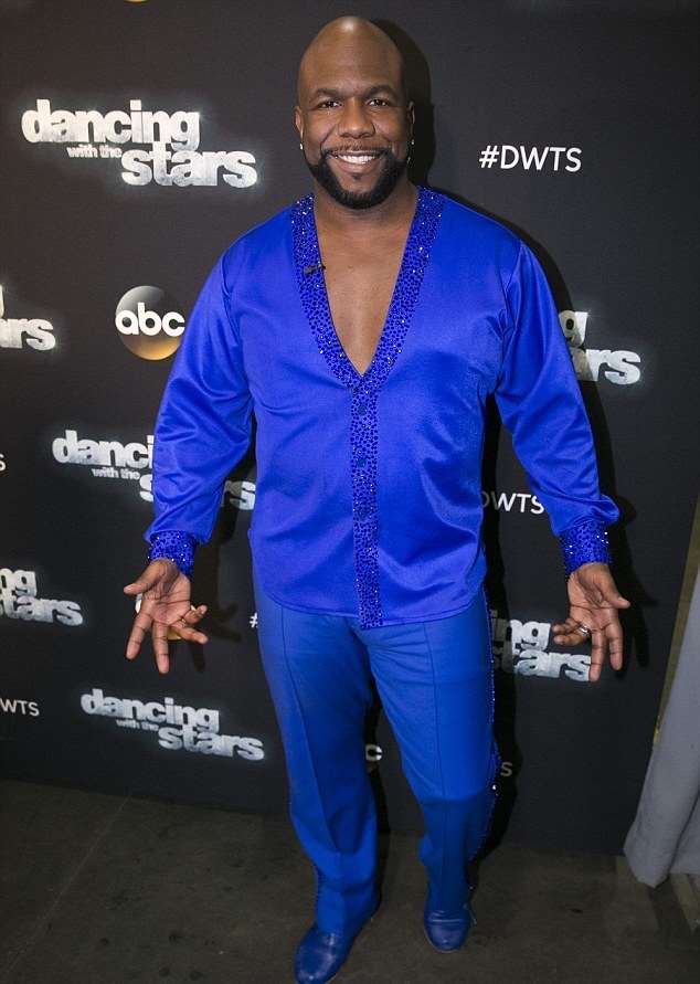 Wanya Morris Birthday, Real Name, Age, Weight, Height, Family, Facts
