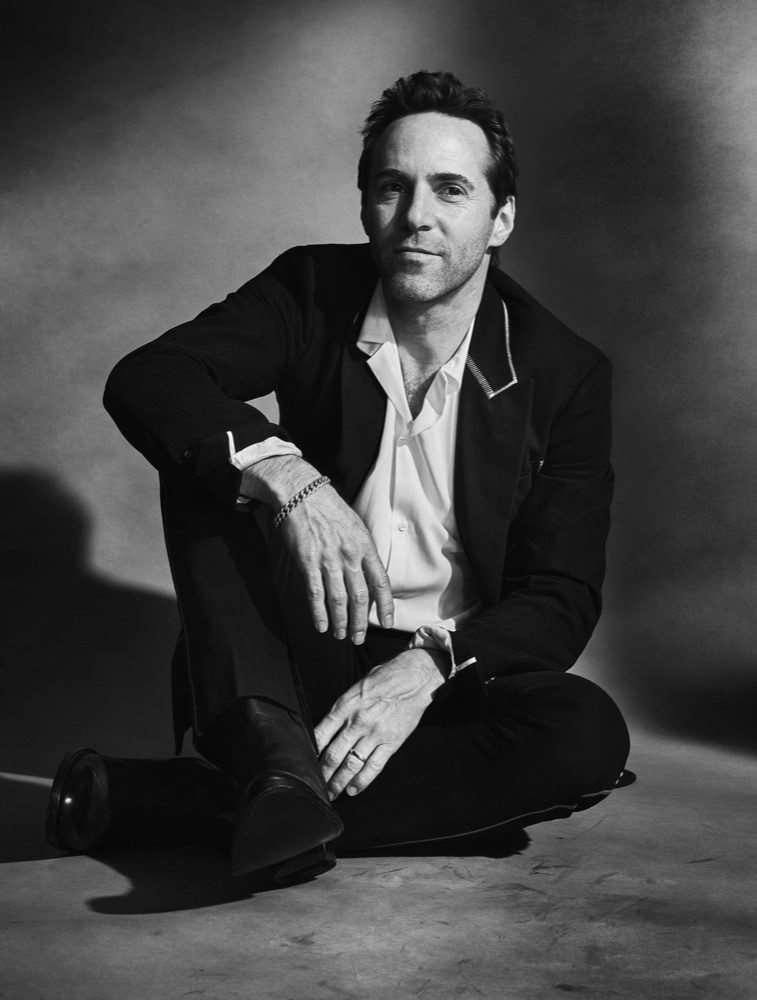 Alessandro Nivola