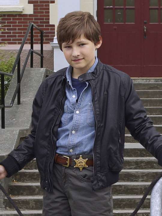 Jared Gilmore abs