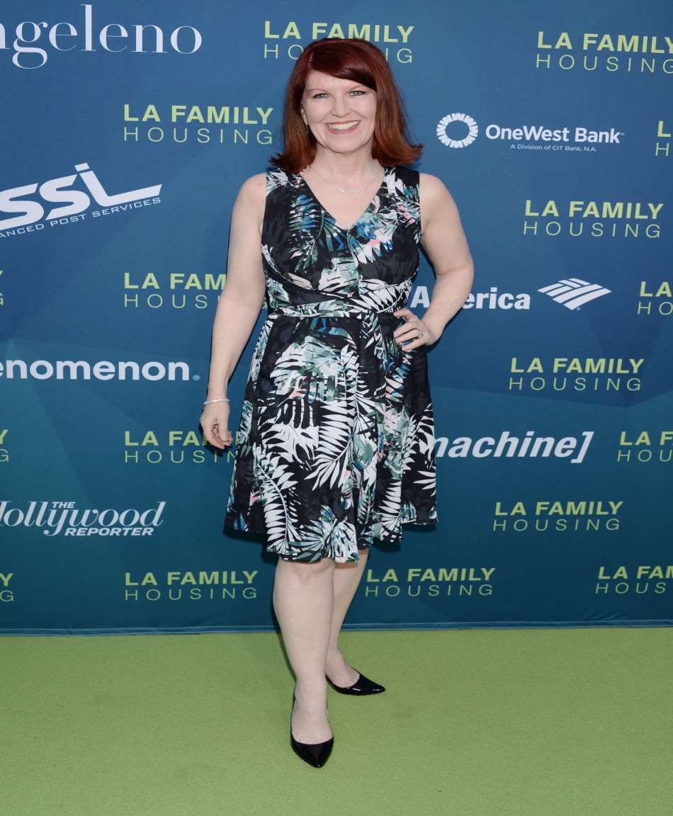 Kate Flannery Birthday, Real Name, Age, Weight, Height, Family, Facts