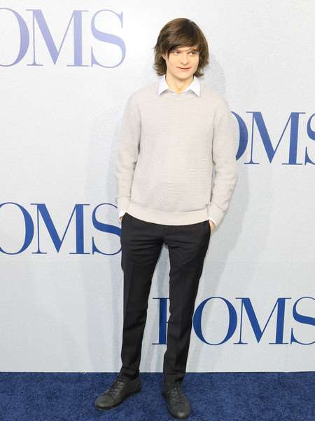 Charlie Tahan