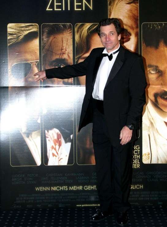Dirk Benedict