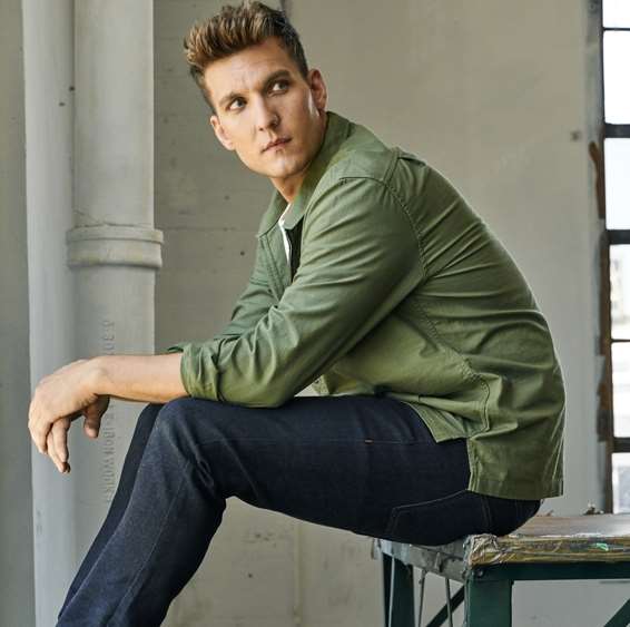 Scott Michael Foster