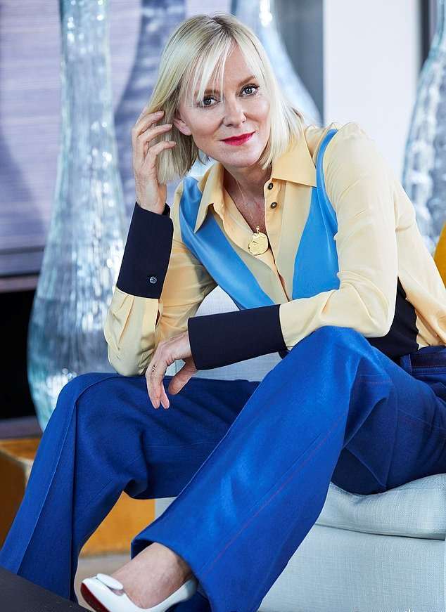 Hermione Norris