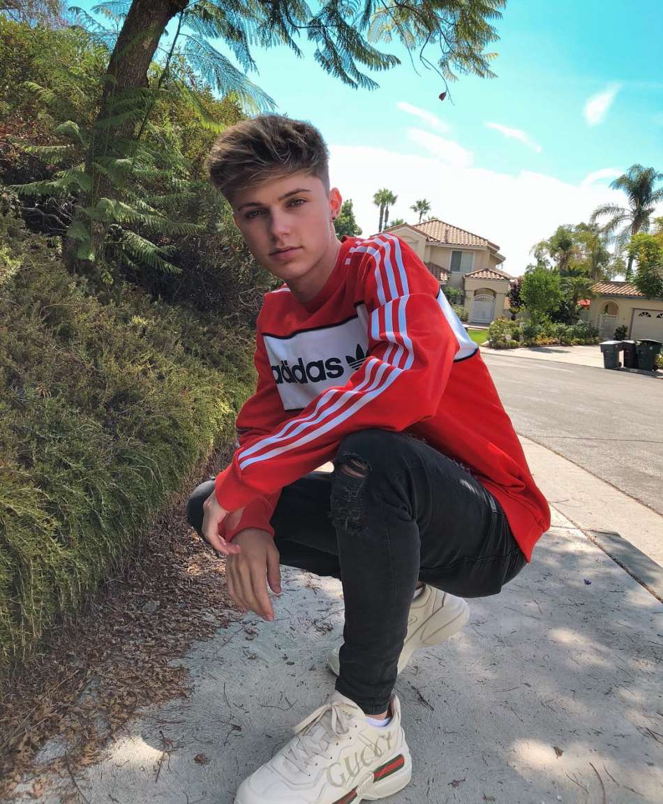 HRVY Birthday, Real Name, Age, Weight, Height, Family, Facts, Contact ...