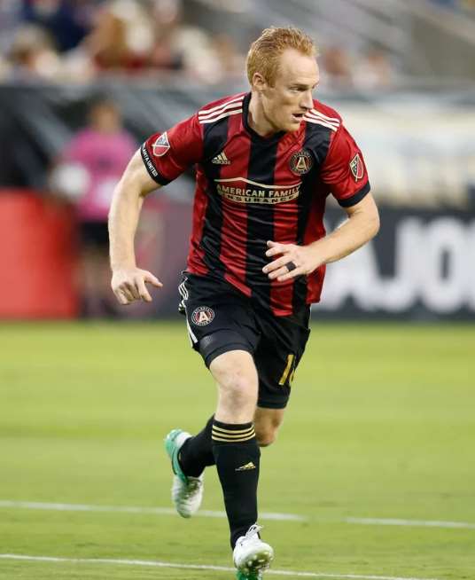 Jeff Larentowicz