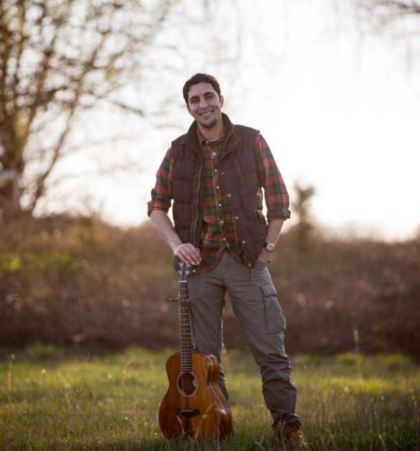Raef (Singer)