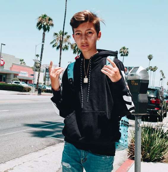 Lil Blurry