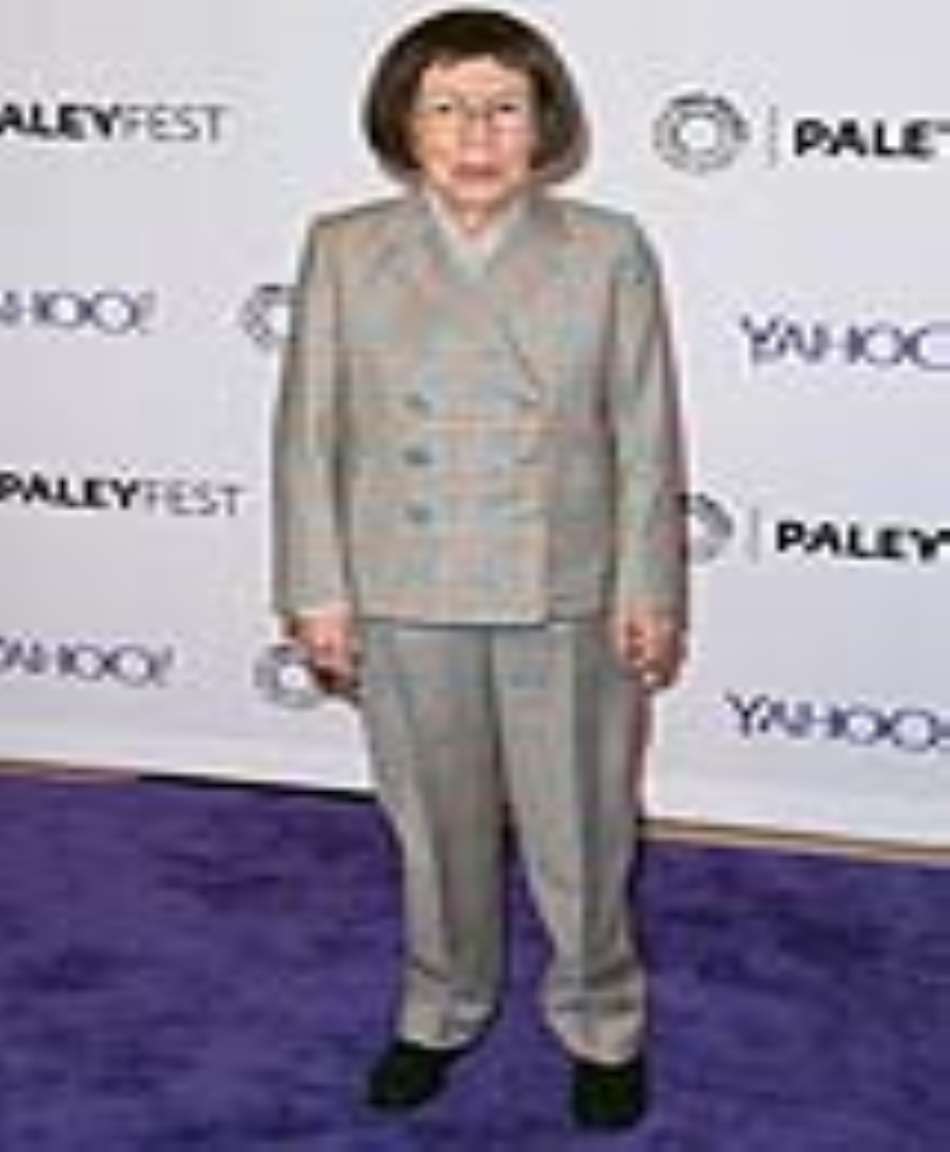 Linda Hunt