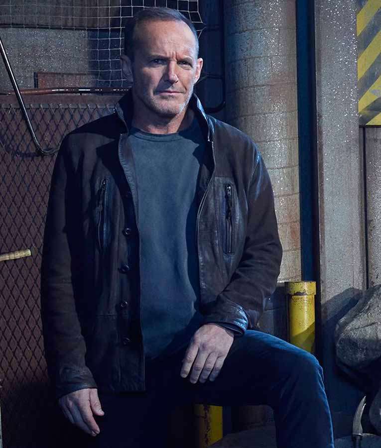Clark Gregg