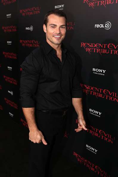 Shawn Roberts