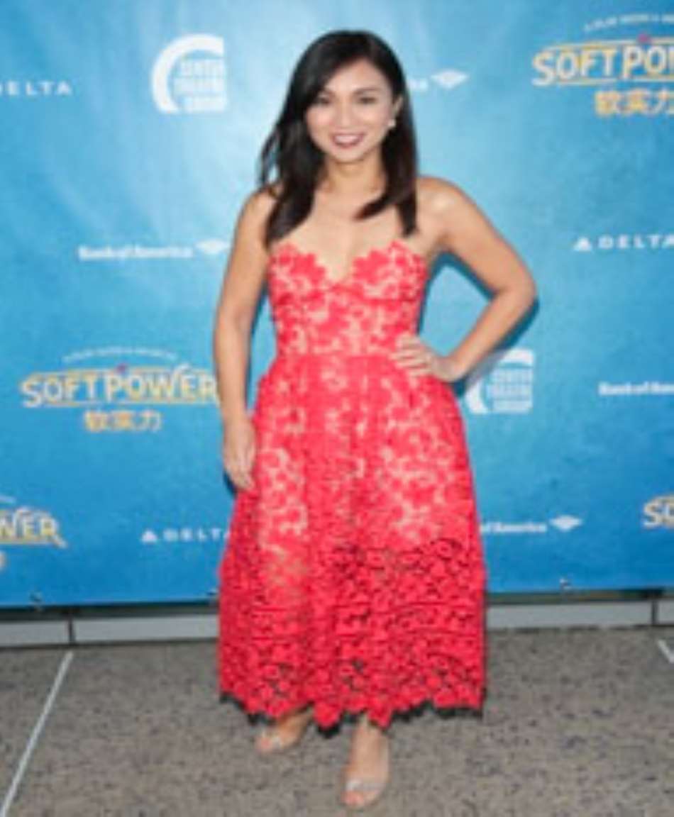 Jennifer Paz
