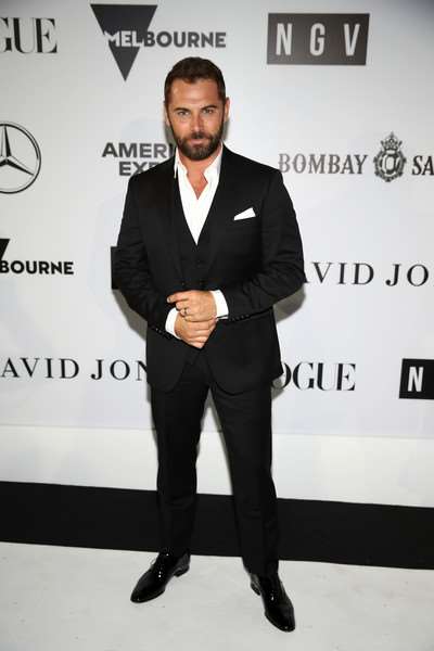 Daniel Macpherson Birthday, Real Name, Age, Weight, Height, Family ...