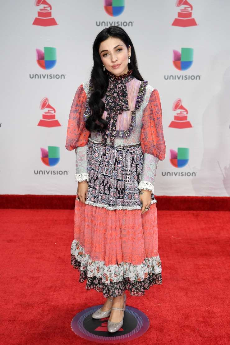Mon Laferte Birthday, Real Name, Age, Weight, Height ...