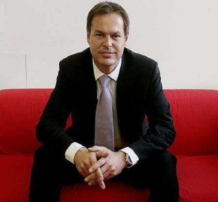 Peter Jones (Entrepreneur)