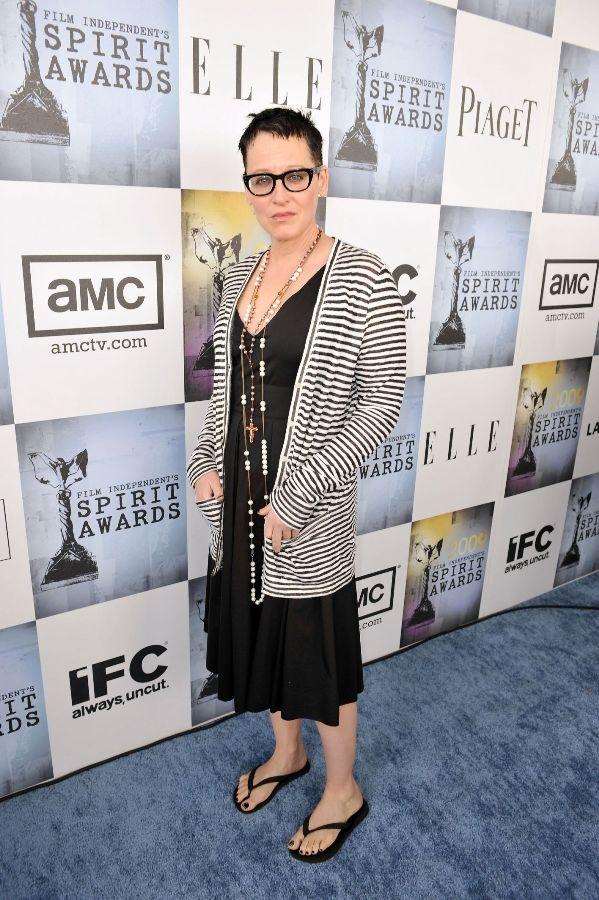 Lori Petty Birthday, Real Name, Age, Weight, Height, Family, Facts ...