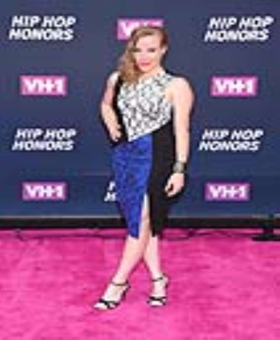 Emma Myles