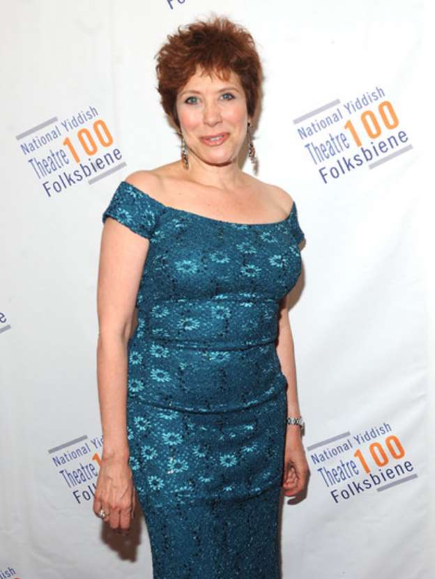 Cheryl Stern