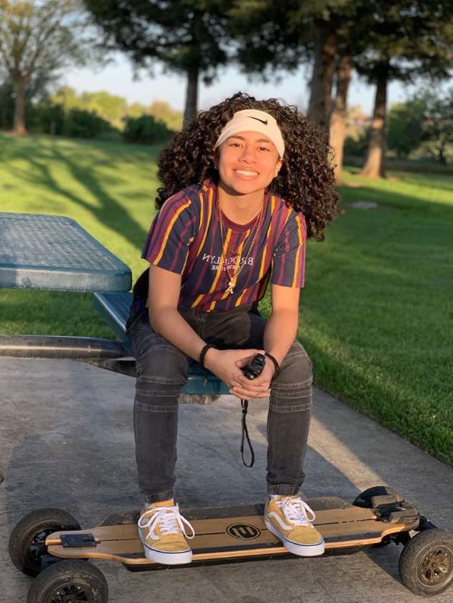 Nisawithcurlss