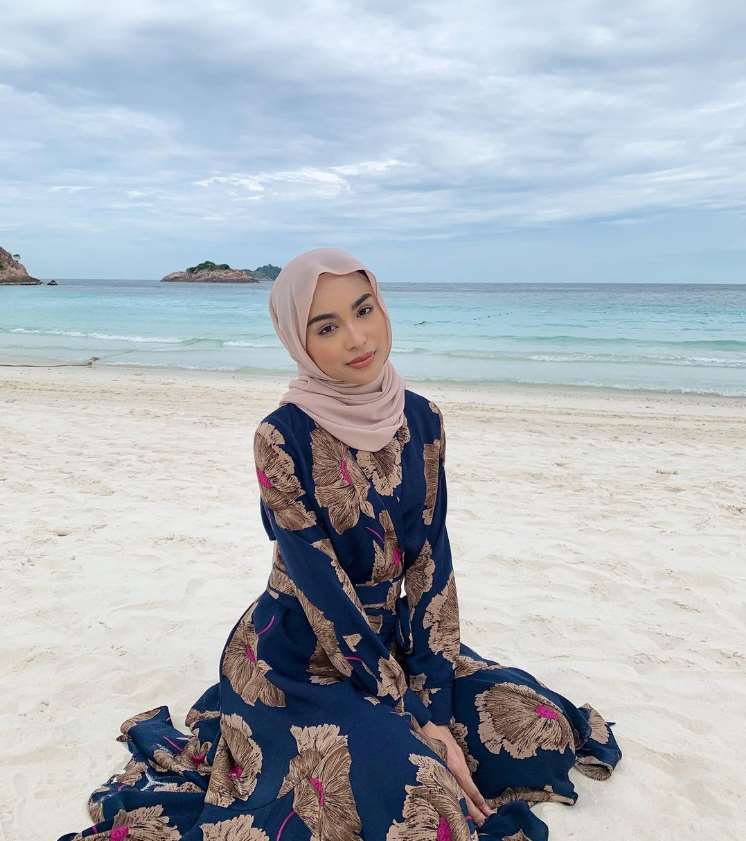 Sharifah Rose Sabrina Birthday, Real Name, Age, Weight, Height, Family ...