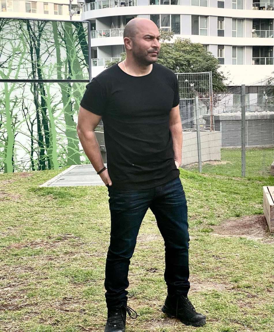Lior Raz