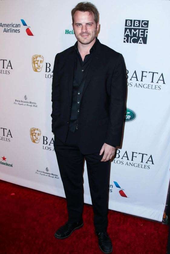 Robert Kazinsky