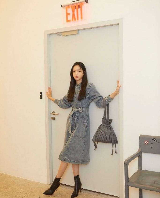 Son Na eun