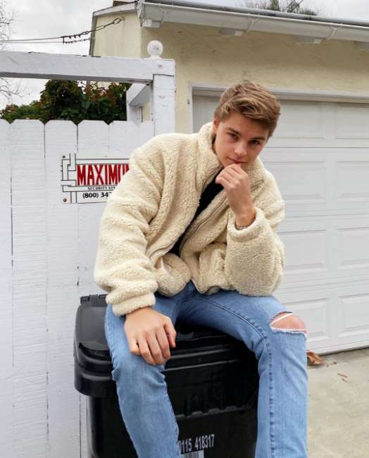 Alec Ohlaker