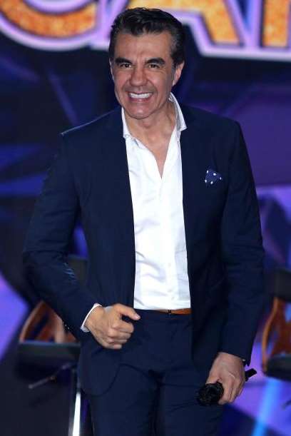 Adrian Uribe