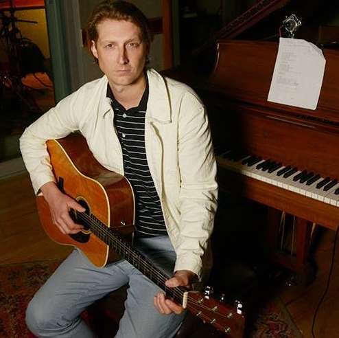 Eric Hutchinson