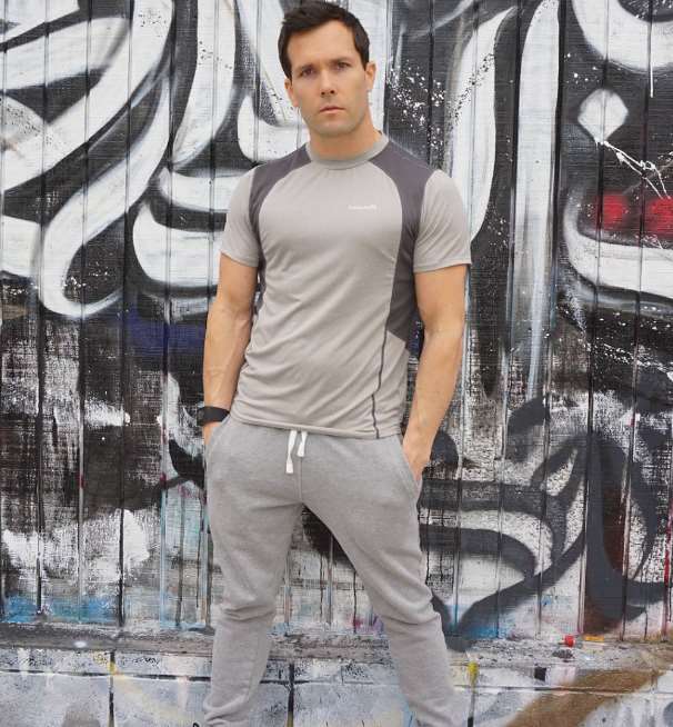 Travis Dean (YouTuber)