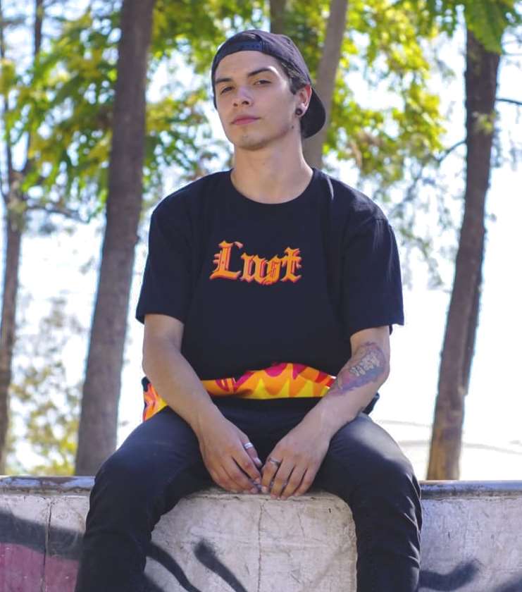 Sebastian Tobar