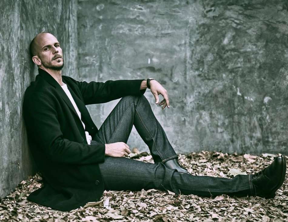 Gustaf Skarsgard