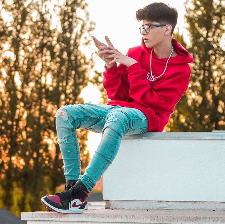 Max Valenzuela