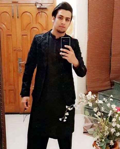 Momin Saqib