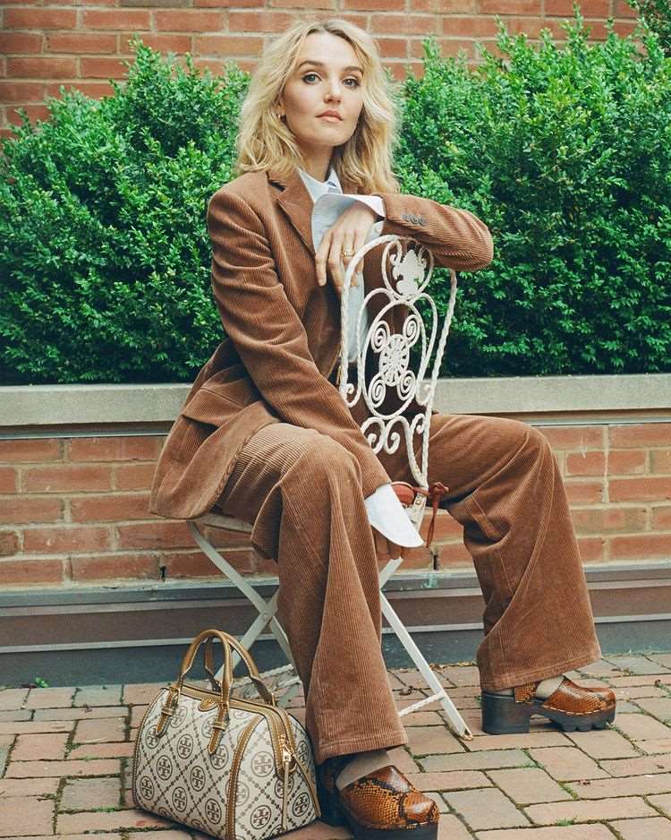 Chloe Fineman