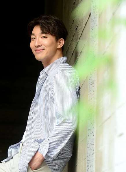 Dong Hyun-bae