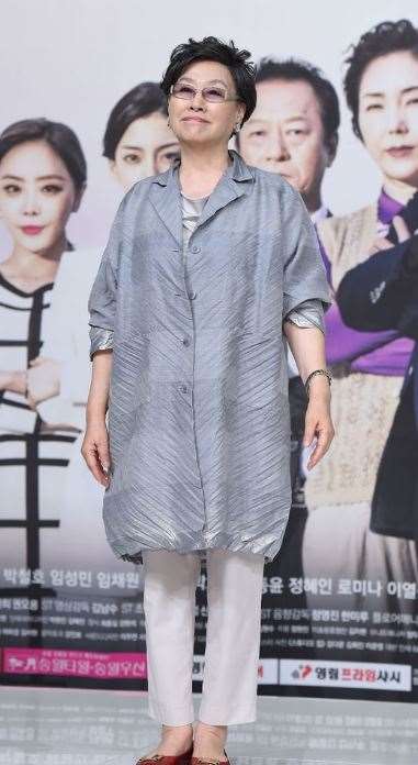 Ban Hyo-jung