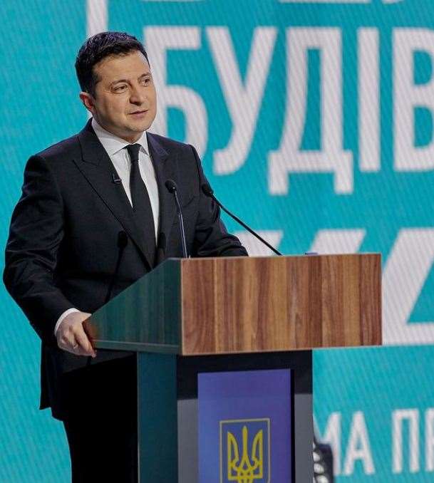 Volodymyr Zelensky Birthday, Real Name, Age, Weight, Height, Family ...