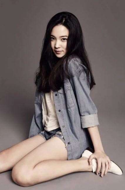 Yoon So-hee Birthday, Real Name, Age, Weight, Height, Family, Facts ...