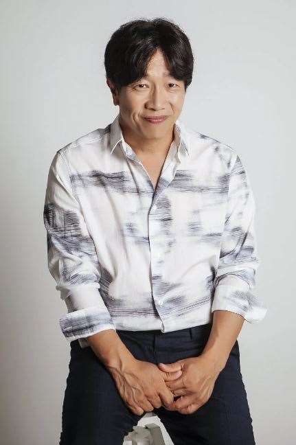 Cheol min Park