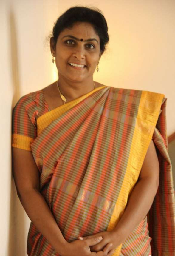 Sujatha Sivakumar Birthday, Real Name, Age, Weight, Height, Family ...